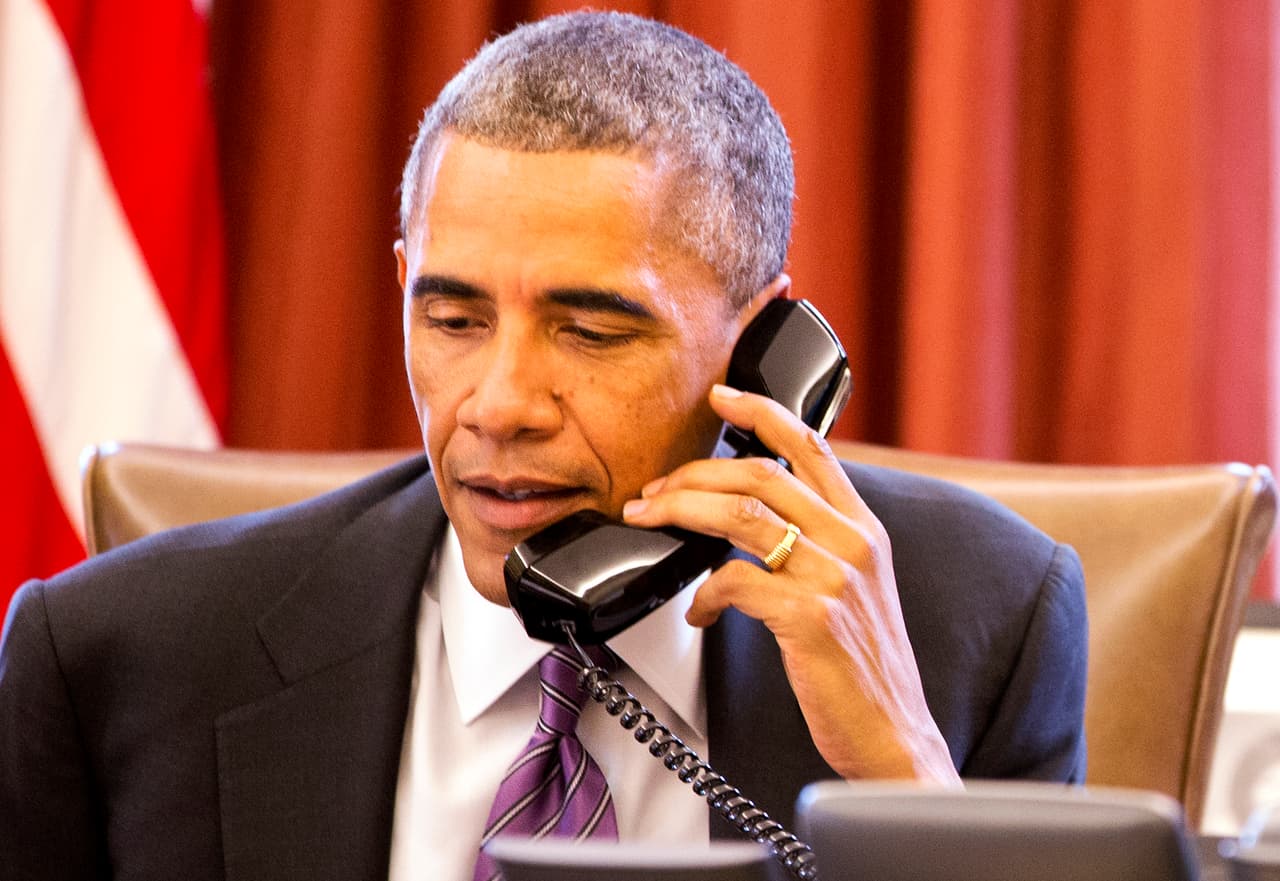 "Un desastre absolutamente caótico": Obama critica duramente la gestión de Trump del coronavirus
