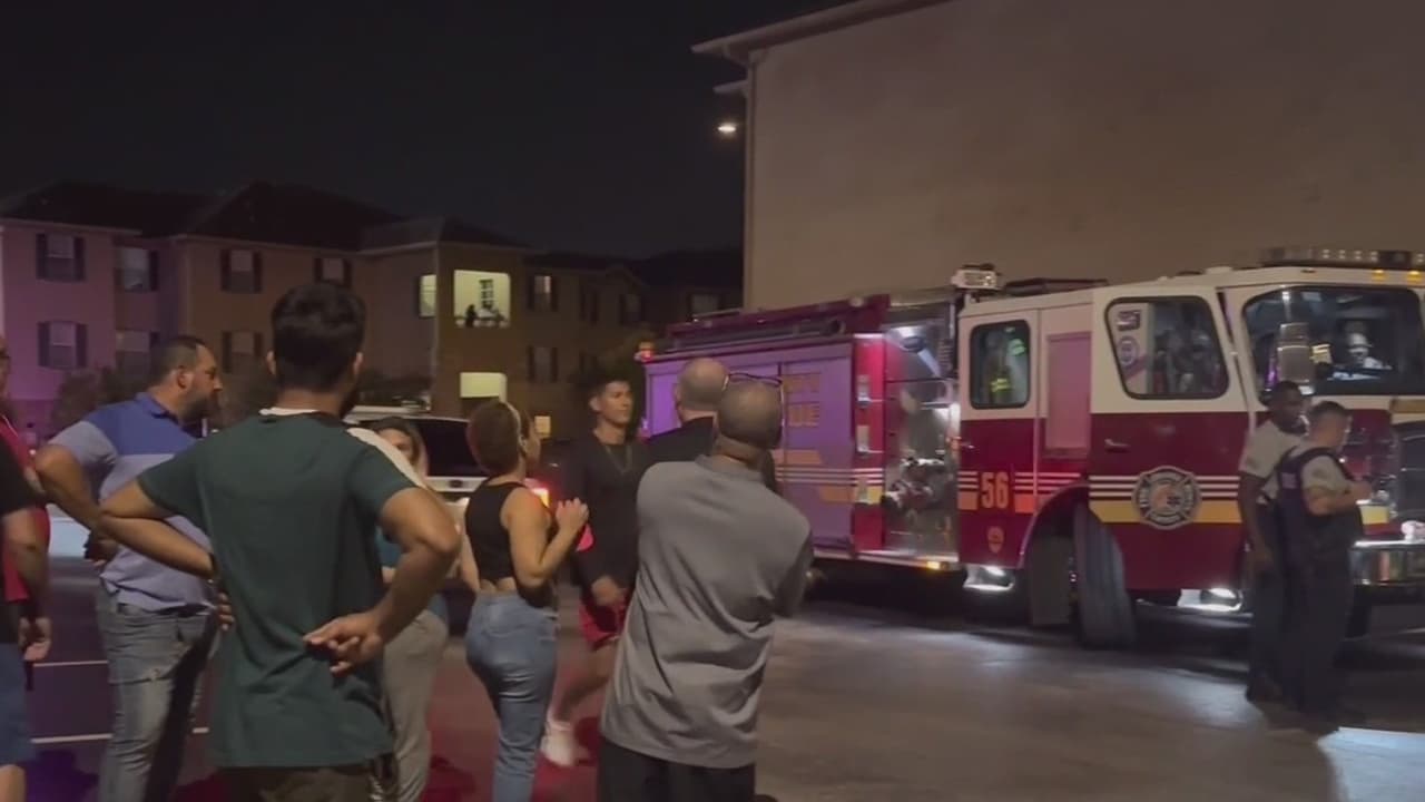 Muere hombre que tomó como rehén a una niña pequeña en Orlando