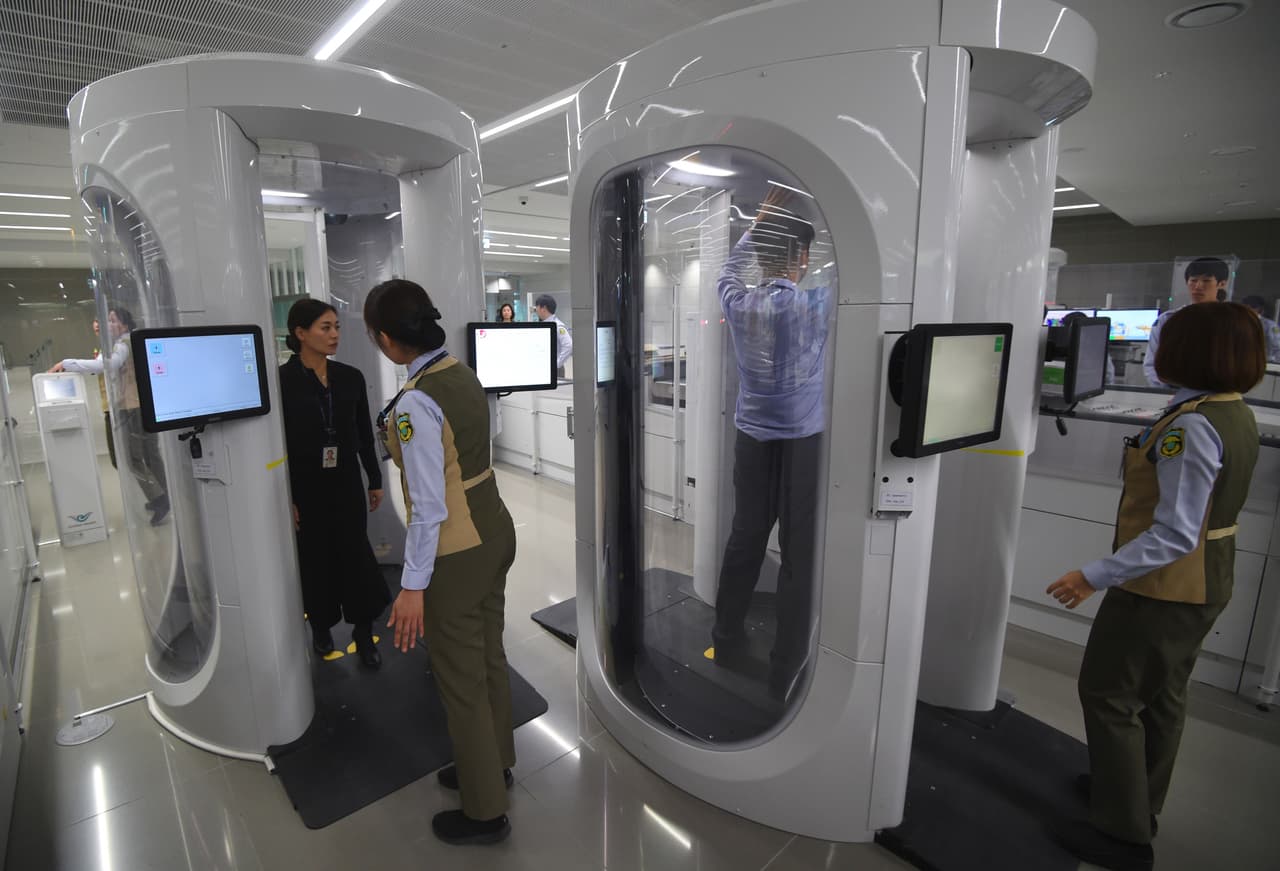 <b>19. Aeropuerto Internacional Incheon, Seúl, Corea del Sur.</b> 62,157,834 pasajeros en 2017. Su tráfico aumentó en 7.5% el último año. Ocupaba el puesto 20 en 2016.
<br>