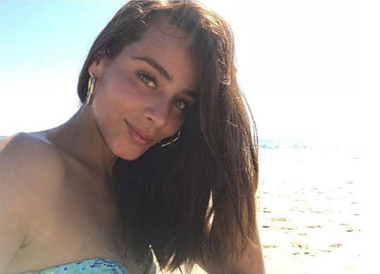 En la entrevista la actriz reconoció que su caso podría parecer "superficial", pues existen otras personas que 
<b><a href="https://www.univision.com/famosos/los-famosos-latinos-se-unen-al-blackouttuesday-en-protesta-contra-el-racismo-fotos">sufren discriminación</a></b> por otros rasgos físicos.
<br>
