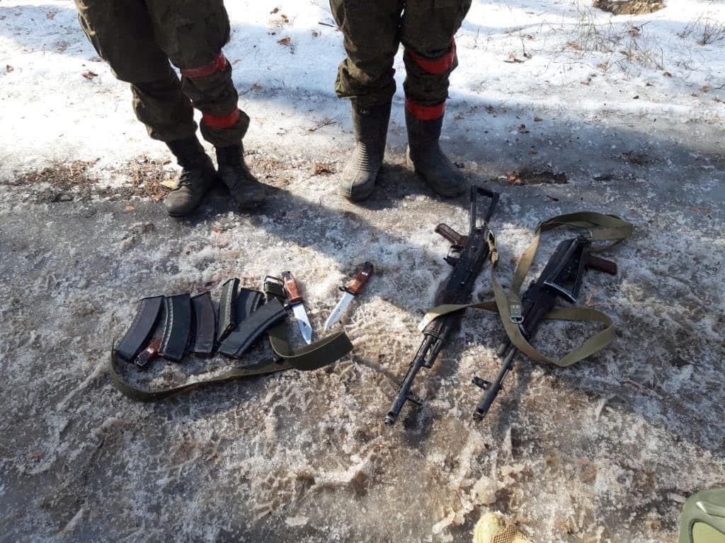 "Los soldados rusos están mostrando coraje en el desempeño de sus misiones de combate (...) Desafortunadamente, hay muertos y heridos. Pero nuestras pérdidas son mucho menores", dijo Konashenkov.