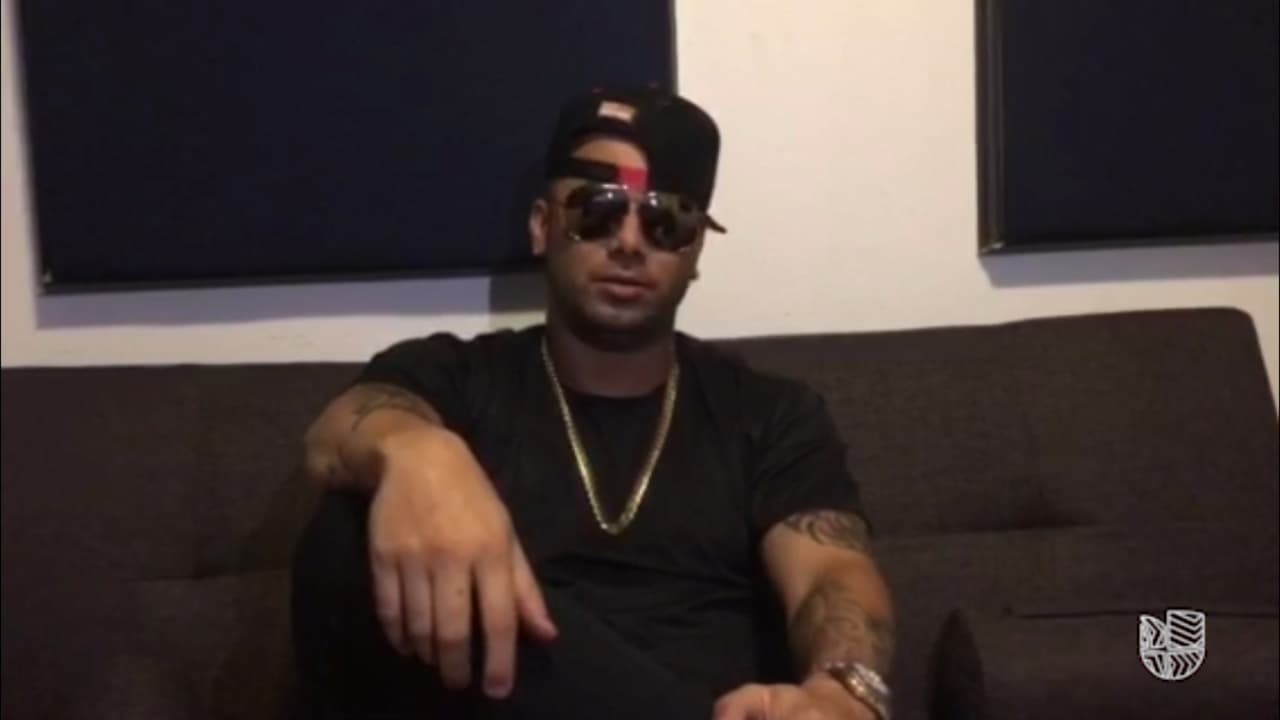 Una conmovedora entrevista con Wisin sobre la paternidad