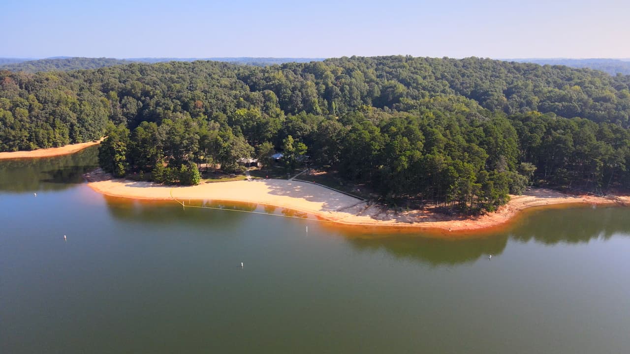 Encuentra más información sobre Tugaloo State Park, 
<b><a href="https://gastateparks.org/Tugaloo">aquí</a></b>.