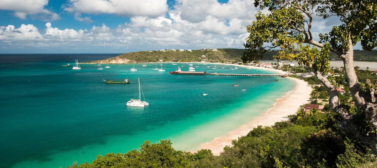 <b>Puesto 8. Anguila (territorio francés en el mar Caribe).</b>
<br>
<br>Casos totales acumulados: 25.
<br>
<br>Nuevos casos en las últimas 24 horas: 0.
<br>
<br>Muertes acumuladas: 0.
<br>
<br>Muertes en las últimas 24 horas: 0.
<br>