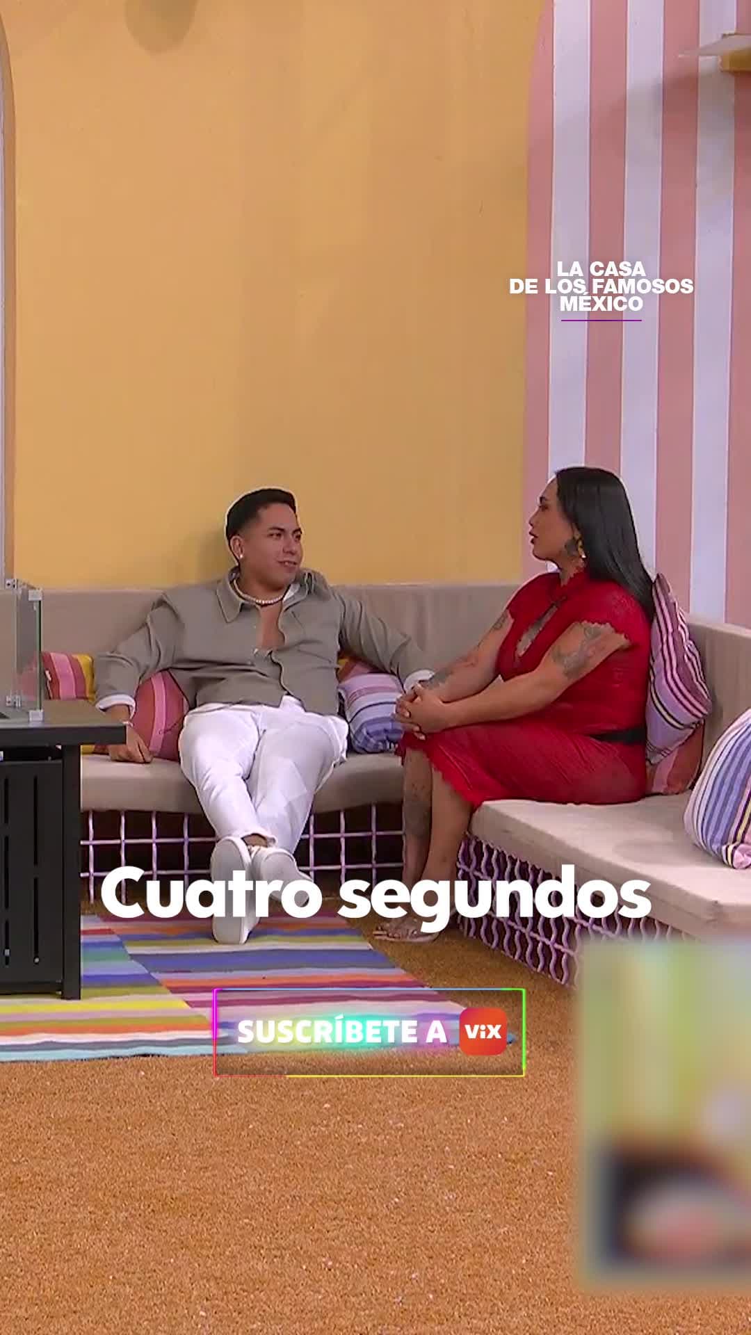 Ese Pérez, Karina, Moisés y Ximena acuerdan besarse si se salvan