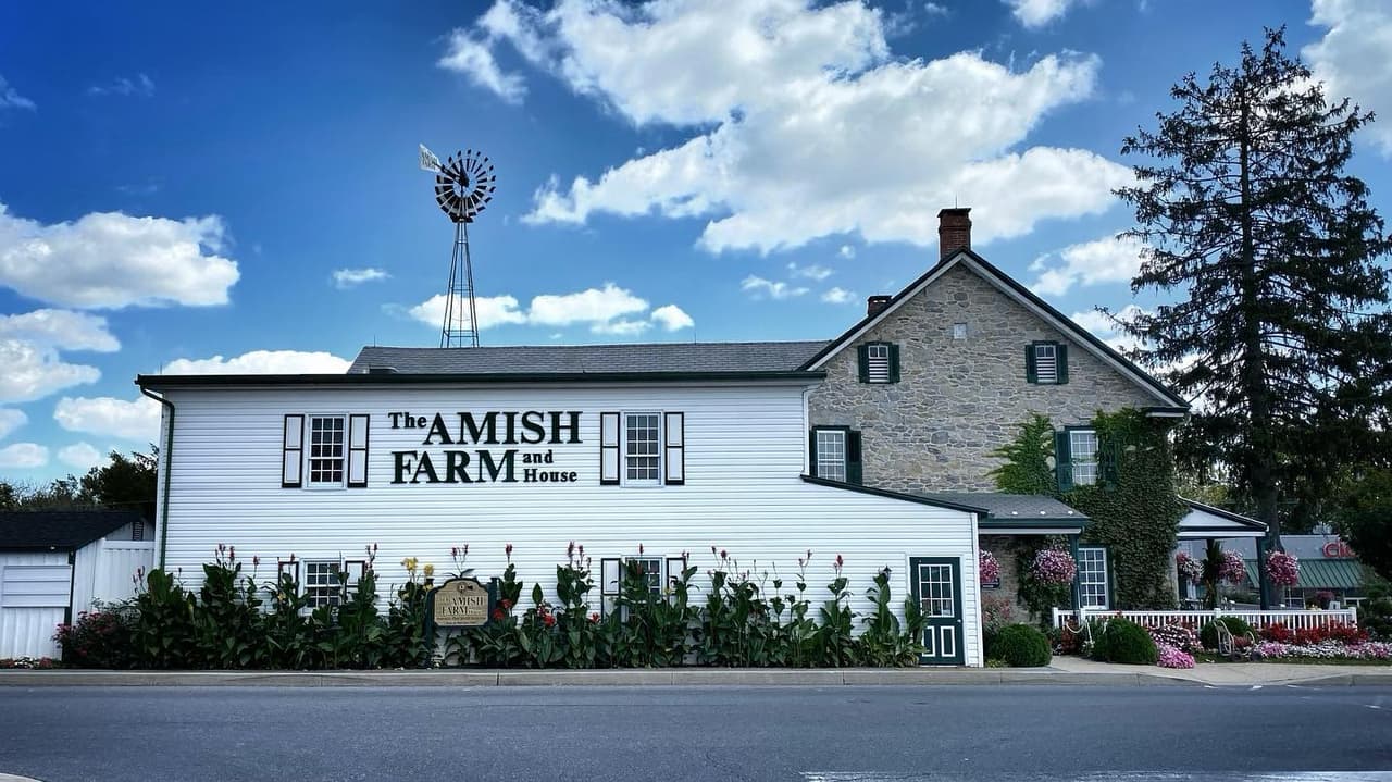 <b><a href="https://www.amishfarmandhouse.com/">Número 1: The Amish Farm and House (Lancaster)</a></b>. Se trata de la primera atracción Amish de Estados Unidos en la que se ha estado educando al público desde 1955 y se explica la vida de la comunidad Amish de Lancaster.
