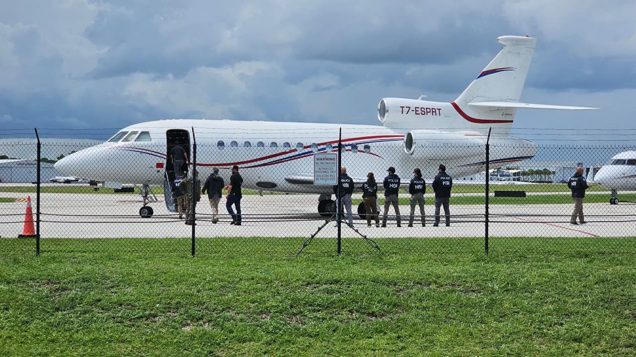 Qué se sabe del avión que Nicolás Maduro compró "ilegalmente" a una empresa de EEUU y que fue confiscado por Washington