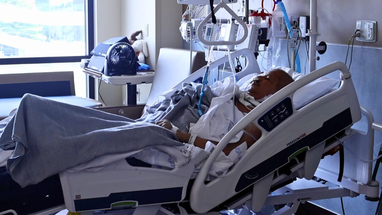 Varios trabajadores hispanos permanecen hospitalizados en la ciudad de Plano después de sobrevivir a una explosión de una pipa de gas.