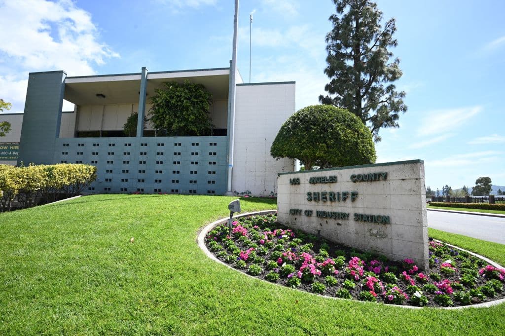 El Departamento del 
<b><a href="https://me.lacounty.gov/case-detail/?caseNumber=2024-04991" target="_blank">Médico Forense del condado de Los Ángeles</a> </b>determinó este martes que la causa de muerte de Johanna González fue suicidio. Especificó que 
<b>el disparo fue en la cabeza.</b>