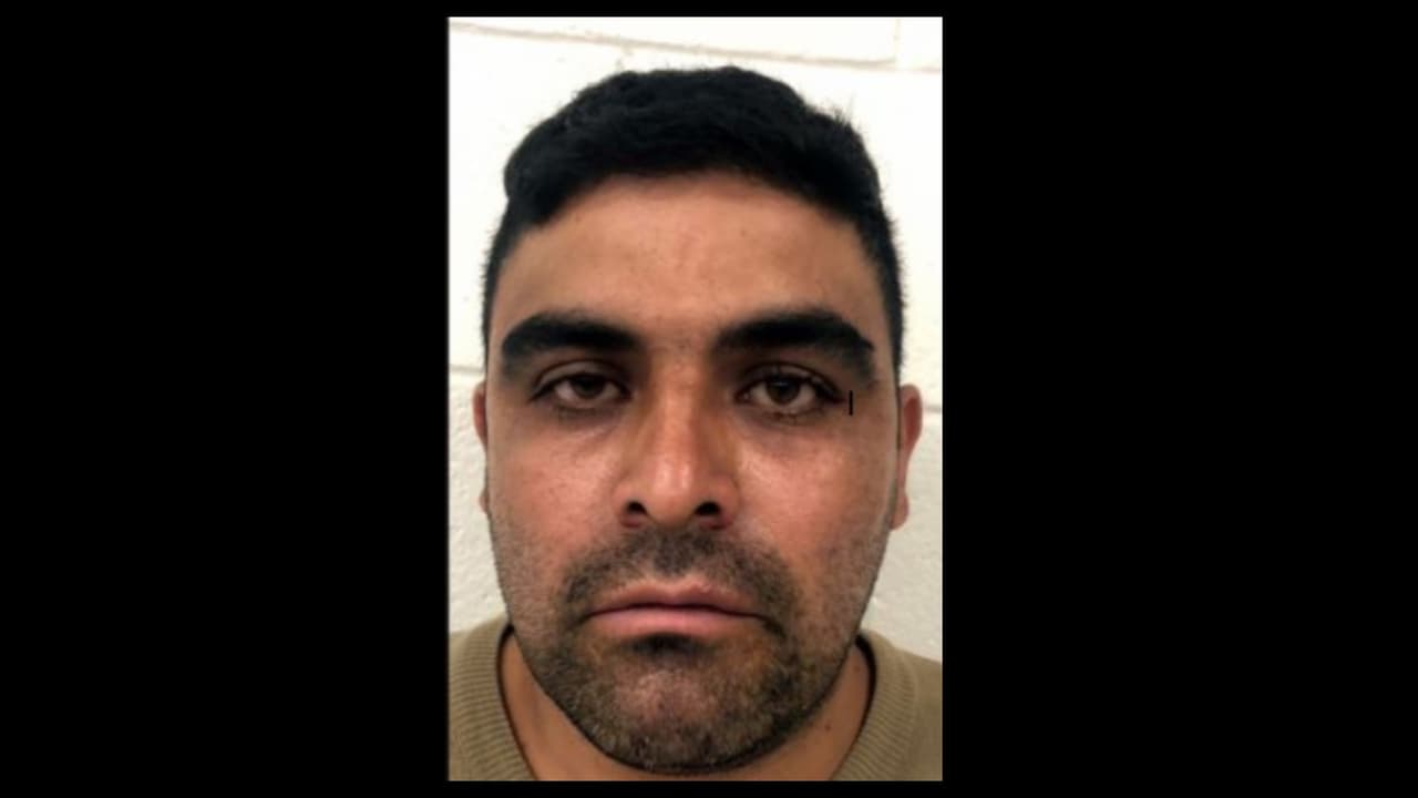 Agentes de la Patrulla Fronteriza sector Yuma detuvieron José Ramos-López, un ciudadano mexicano de 34 años, fue declarado culpable de agresión sexual en California en 2007 y sentenciado a dos años de prisión. Ramos-López cumplió la mitad de su condena y posteriormente fue expulsado de los EE. UU. En 2008. Ramos-López enfrenta cargos por el reingreso de un extranjero deportado. Desde el inicio del año fiscal, el 1 de octubre de 2020, en el Sector de Yuma se han detenido a 314 indocumentados con antecedentes delictivos.