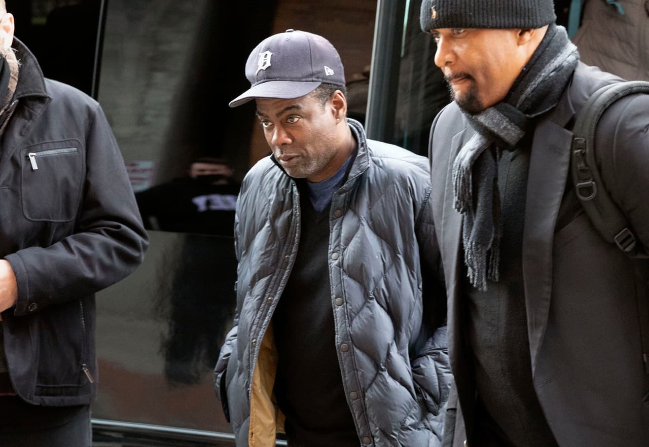 "Aún lo estoy procesando": Chris Rock hace su primera aparición desde que Will Smith le dio una bofetada en los premios Óscar