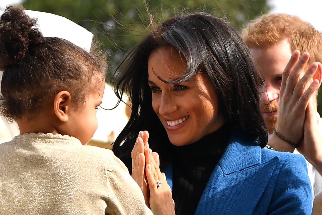 Así lució Meghan Markle en su primer evento como anfitriona.