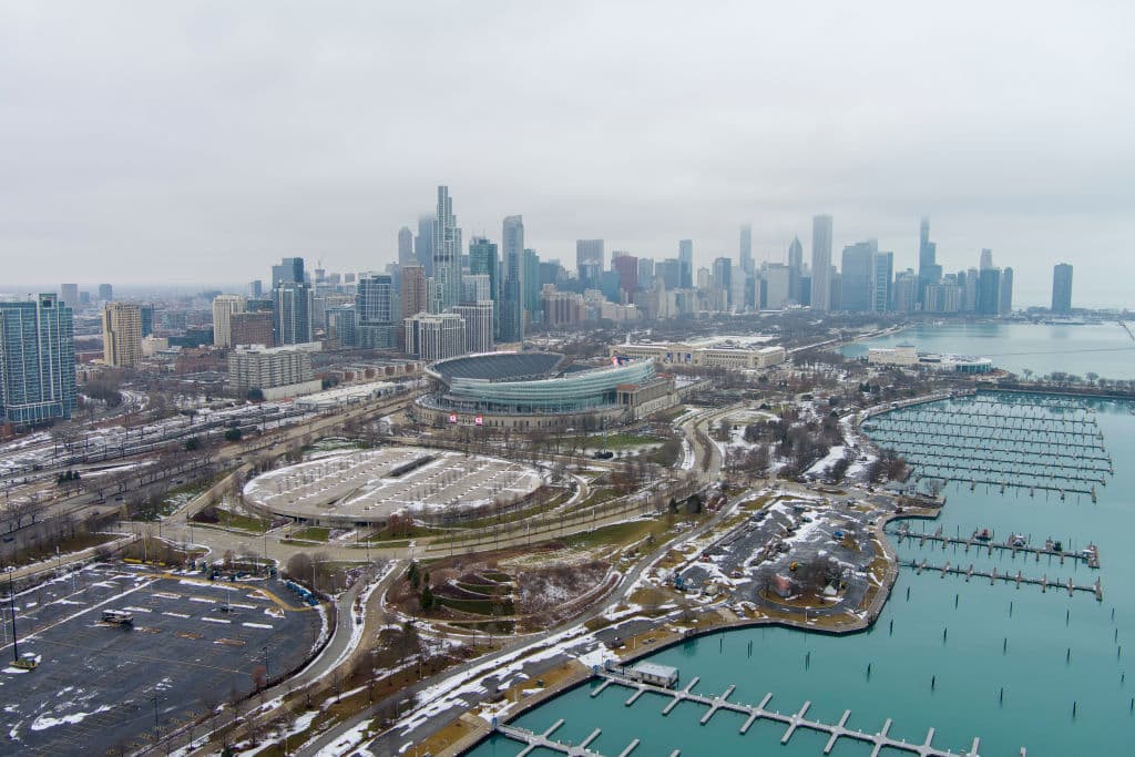 <b>Lugar 2 | Green Bay, Wisconsin</b>
<br>
<br>Hogar de una de las franquicias de fútbol con más historia de la NFL, los Green Bay Packers, Green Bay tiene la combinación perfecta de comodidades de la gran ciudad complementadas con una sensación de pueblo pequeño del Medio Oeste. 
<b>En esta ciudad, el pago promedio del alquiler mensual es de $807.</b>