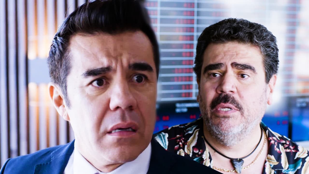 ‘El Bacalao’ corrió a avisarle a Toño que debía alejarse de la vida del millonario, sin embargo, Natalia los interrumpió y ya no pudo darle más detalles.