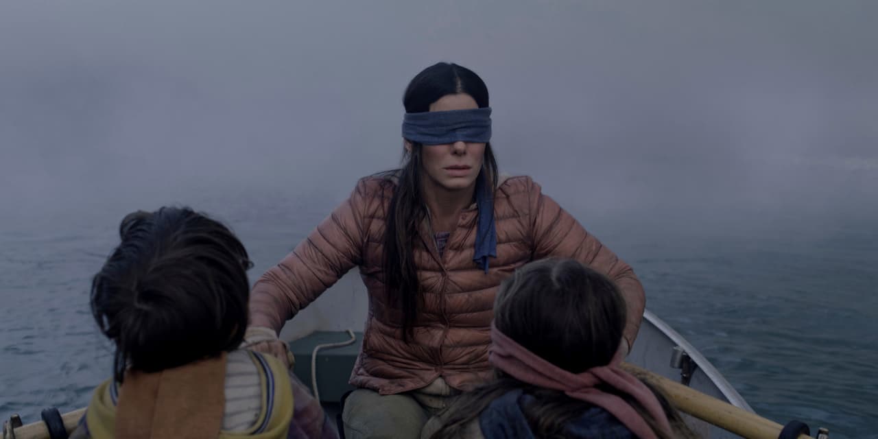 "Por favor no se lastimen": Netflix advierte sobre un peligroso reto viral creado por la película 'Bird Box'