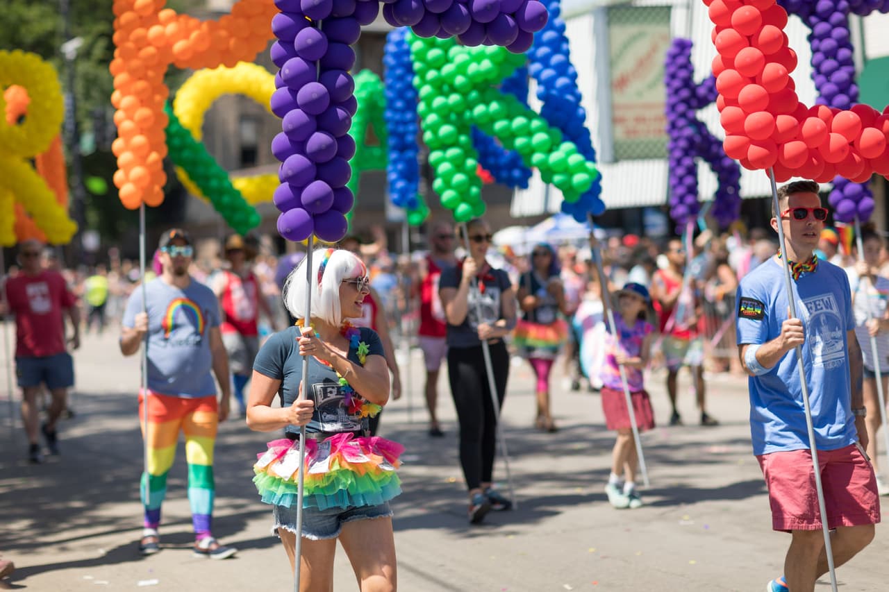 Chicago, Illinois es la 5 ciudad más feliz en Estados Unidos.
<br>
<br>Puntaje: 55.22/72.39.
<br>Rango de entretenimiento y recreación: 7/182.
<br>Rango de vida nocturna y fiestas: 6/182.
<br>Rango de costos: 144/182.