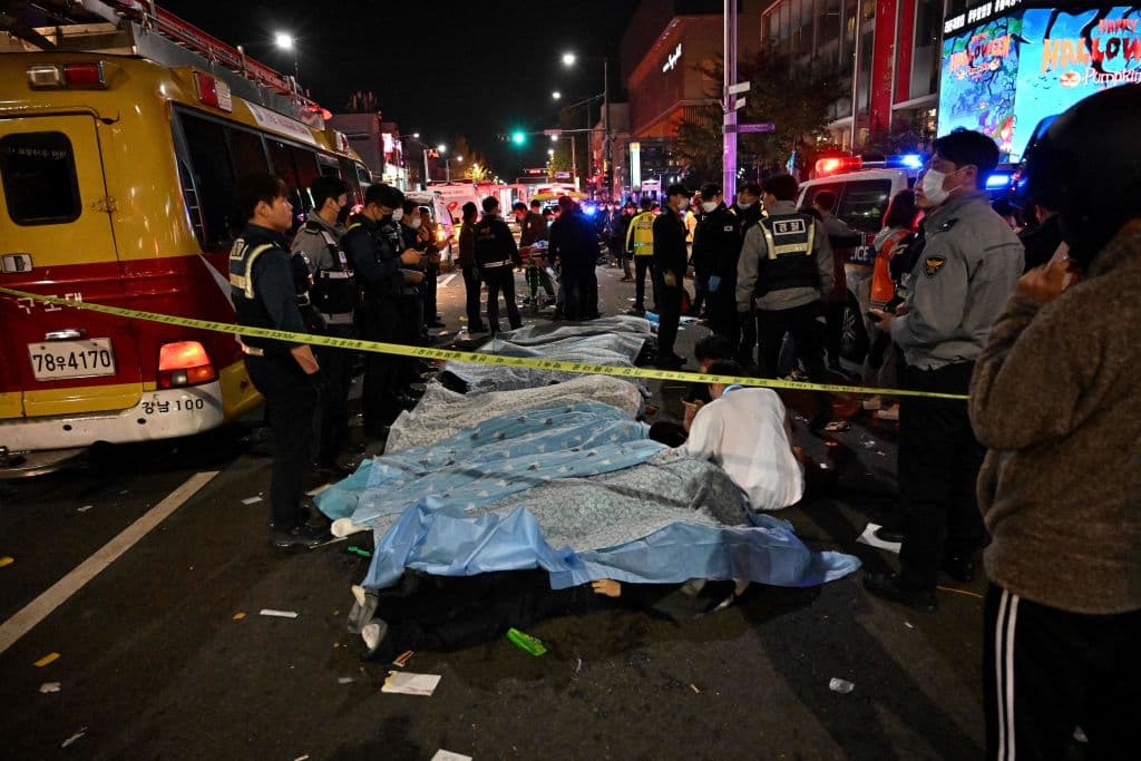 El incidente, que según los bomberos se produjo a las 10:22 pm locales.