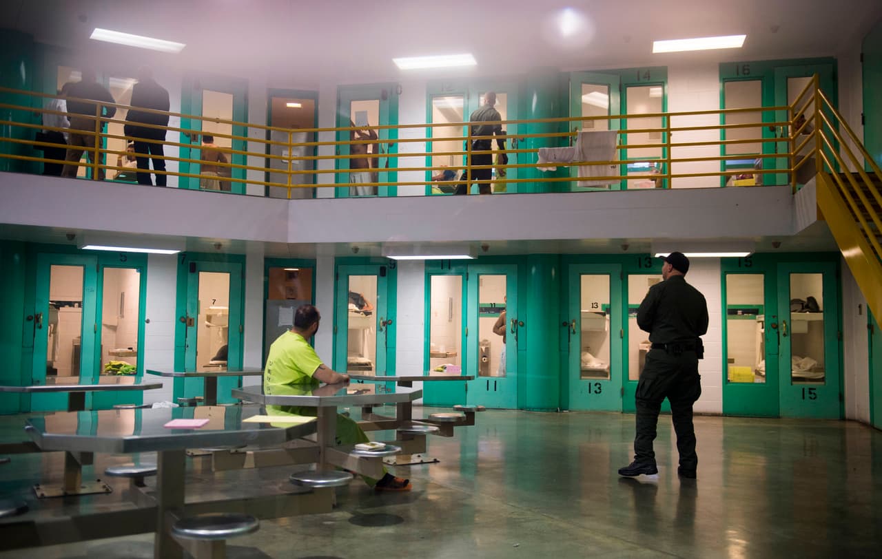  Fiscales de ICE podrán frenar deportaciones a partir de este lunes: quiénes se benefician