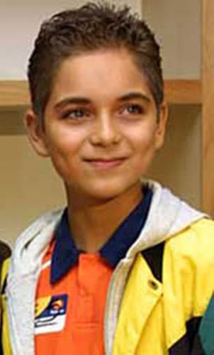 <b>Fabián</b> era una de las 
<b>promesas infantiles</b> de las telenovelas más famosas en el año 2002, sin embargo solo lo vimos en 
<b><a href="http://www.univision.com/programas/novelas/la-rivalidad-entre-belinda-y-daniela-lujan-fue-provocada-por-una-mujer-fotos">'Cómplices al rescate'</a></b>.