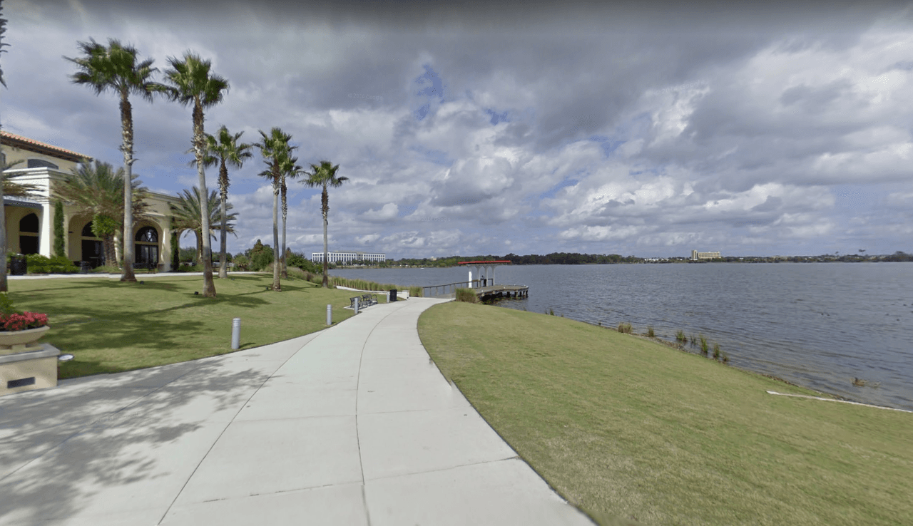 <b>Parque Lake Baldwin</b>
<br>Este parque junto al Lago Baldwin cuenta con un amplio espacio al que se puede acudir acompañado de perros.
<br>2380 Lake Baldwin Lane, Orlando, FL
<br>Horario: del amanacer al atardecer.