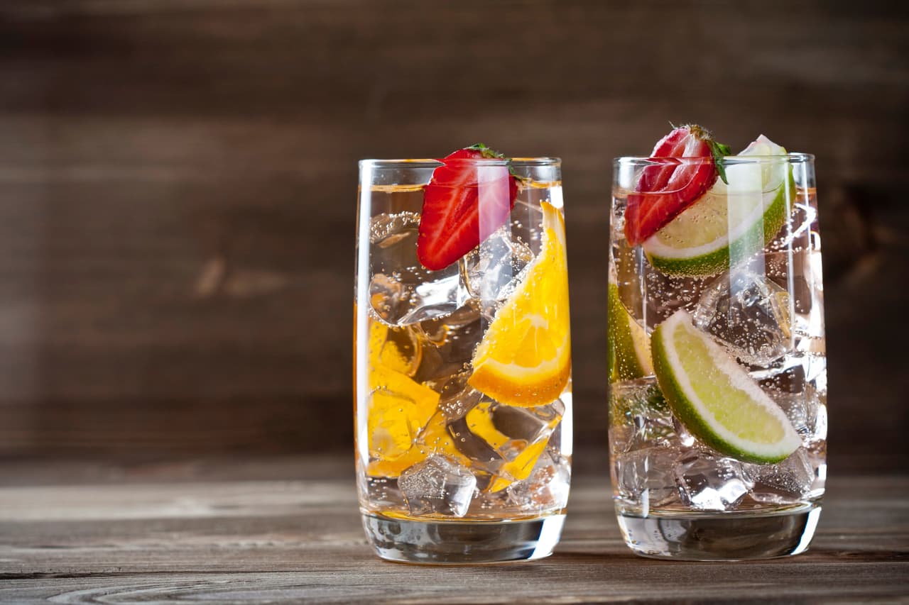 Agua con fruta