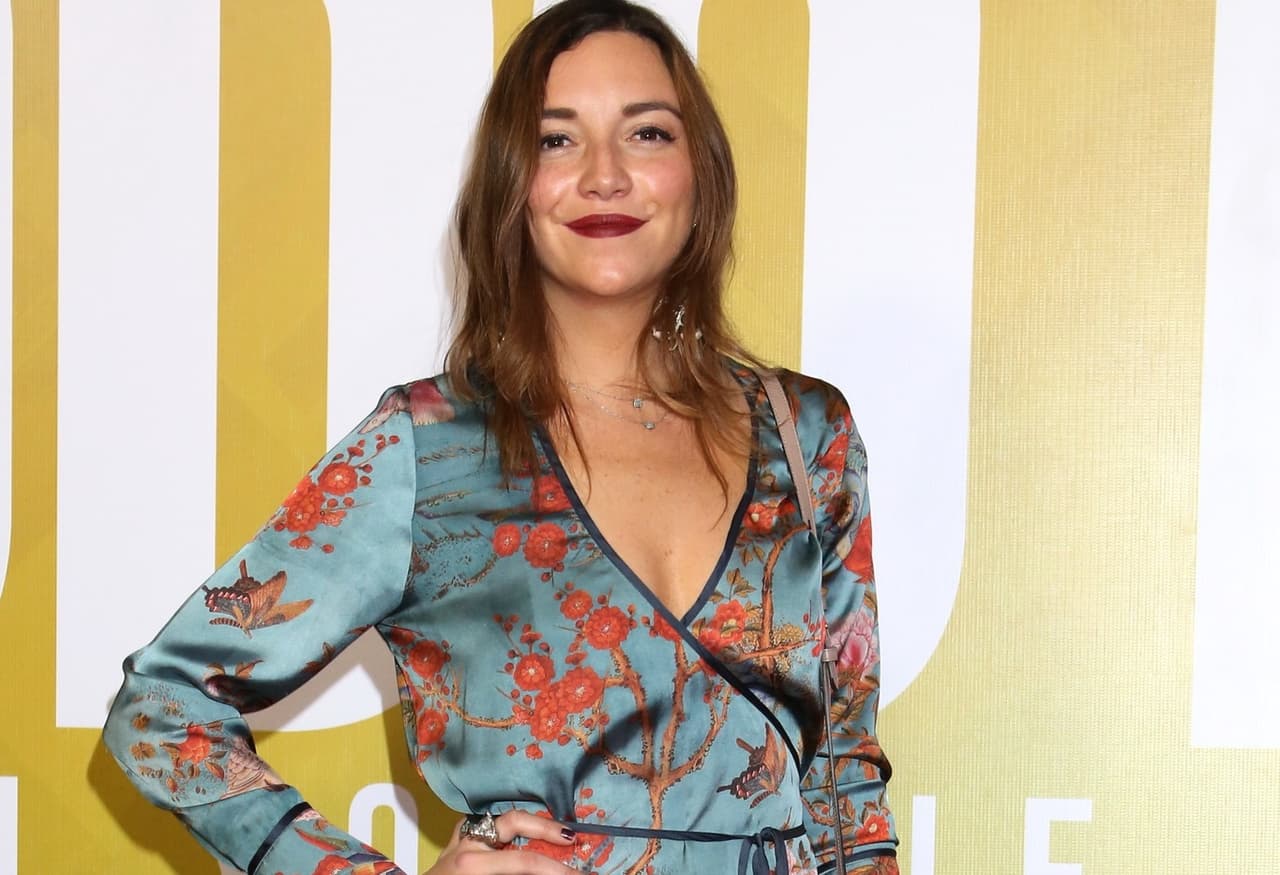 <b>Regina Blandón</b> es otra de las famosas que han 
<a href="https://www.univision.com/famosos/regina-blandon-mostro-su-celulitis-y-sus-curvas-con-una-foto-en-instagram">dado lecciones de amor propio en redes sociales</a>. En abril del 2021 aprovechó su cuenta de Instagram para mandar un mensaje al respecto.