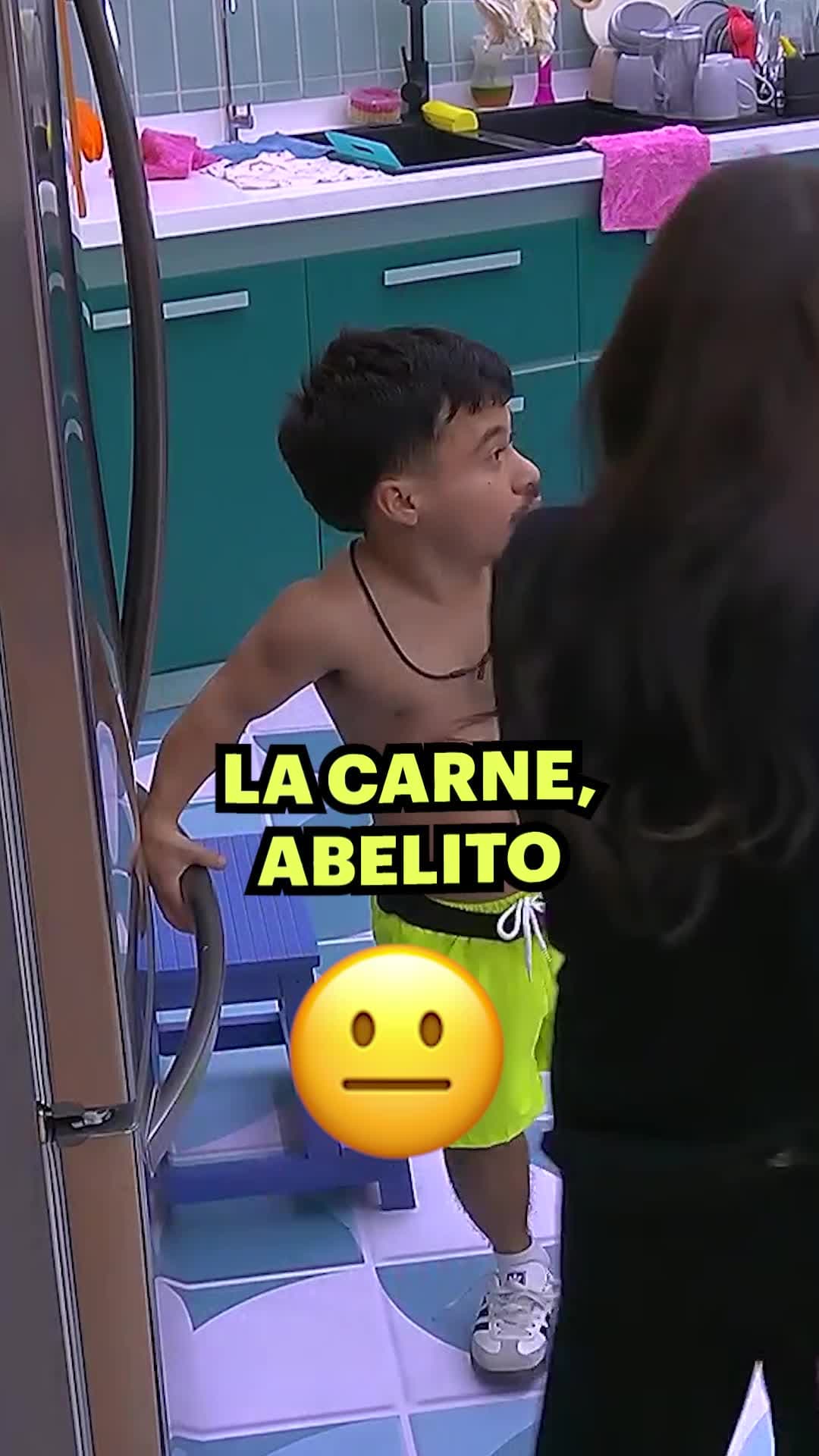 Abelito se indigna por "el robo" de la comida
