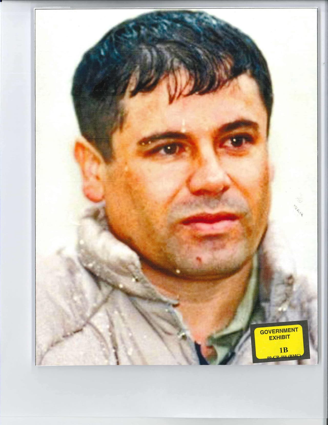 Una imagen de Guzmán tomada en 1993 al ser trasladado a la prisión de alta seguridad de Almoloya de Juárez, en el Estado de México. En 2015, tras su segunda recaptura, se fugó de esa misma cárcel.