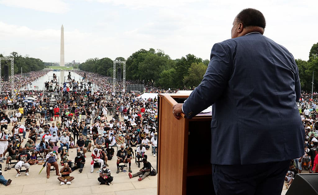 57 años después, el 28 de agosto de 2020, su hijo mayor 
<b>Martin Luther King III</b>, pronunció en el Lincoln Memorial un discurso en la marcha por la justicia racial tras la muerte de 
<a href="https://www.univision.com/noticias/departamento-de-justicia-actualiza-politicas-sobre-el-uso-de-fuerza-de-agentes-federales-estas-son-las-modificaciones-video">George Floyd</a> a manos de la policía.