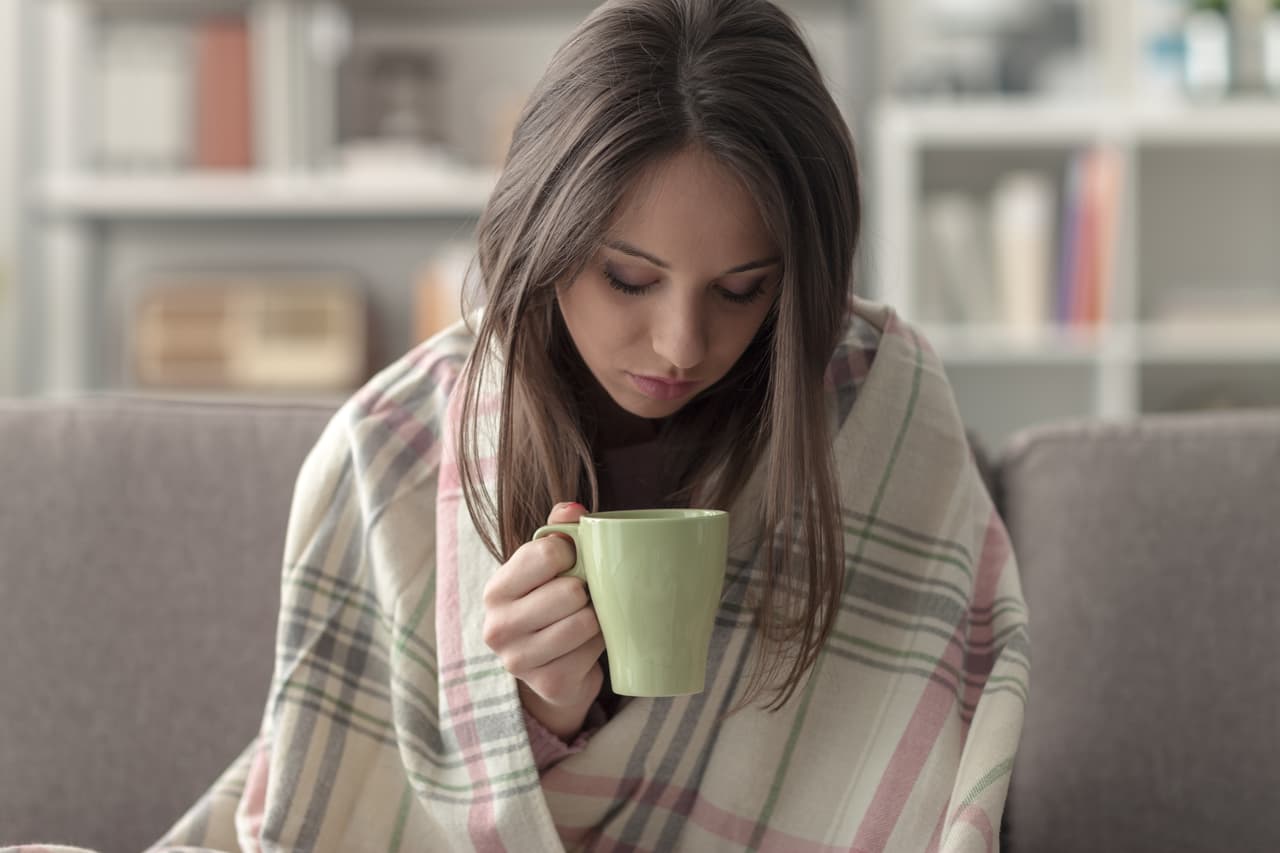 <b>Fatiga</b>. ¿Te sientes extremadamente cansado como para lavar los platos o realizar actividades rutinarias? Cuidado, esta es una señal de alerta.