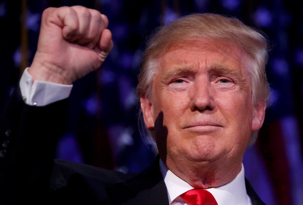 Así fue el triunfo de Trump: 10 claves (algunas insólitas) sobre sus votantes y los de su rival