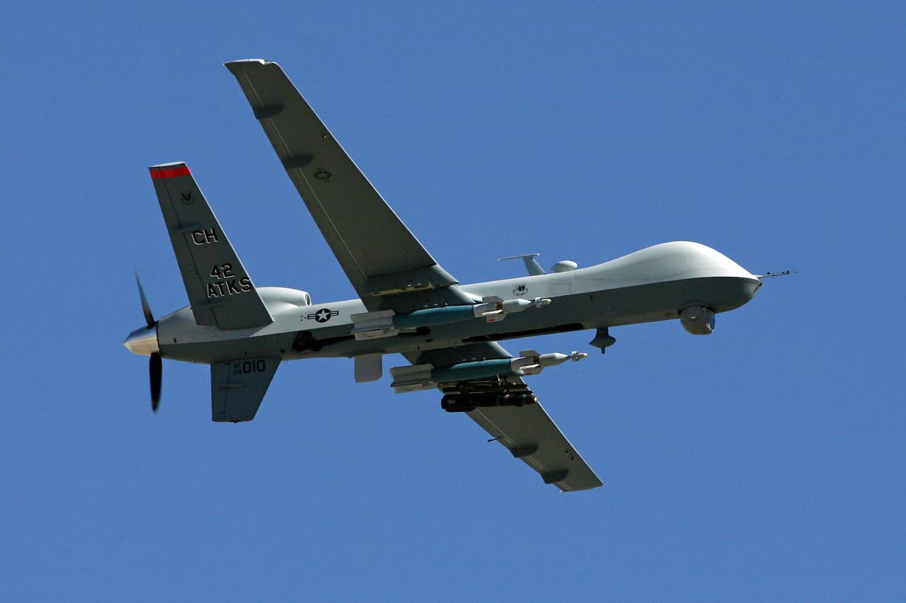 Qué se sabe del incidente entre un dron de EEUU y un caza de Rusia en el Mar Negro y qué implica para las tensas relaciones entre Washington y Moscú