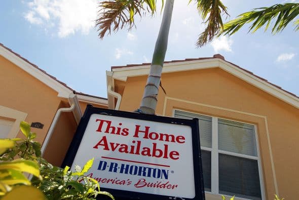 6. OCALA, FLORIDA- El precio en promedio de una casa en esta zona floridiana es de $75,400, el precio más bajo en Florida. Muchas de la casas vendidas han sido "propiedades en apuros", ventas en corto y ejecuciones hipotecarias que se venden con grandes descuentos. El desempleo en esta región sigue siendo de poco más del 12%. Te aseguramos que en esta área del país podrás encontrar muchas casas de reciente construcción a precios de ganga.