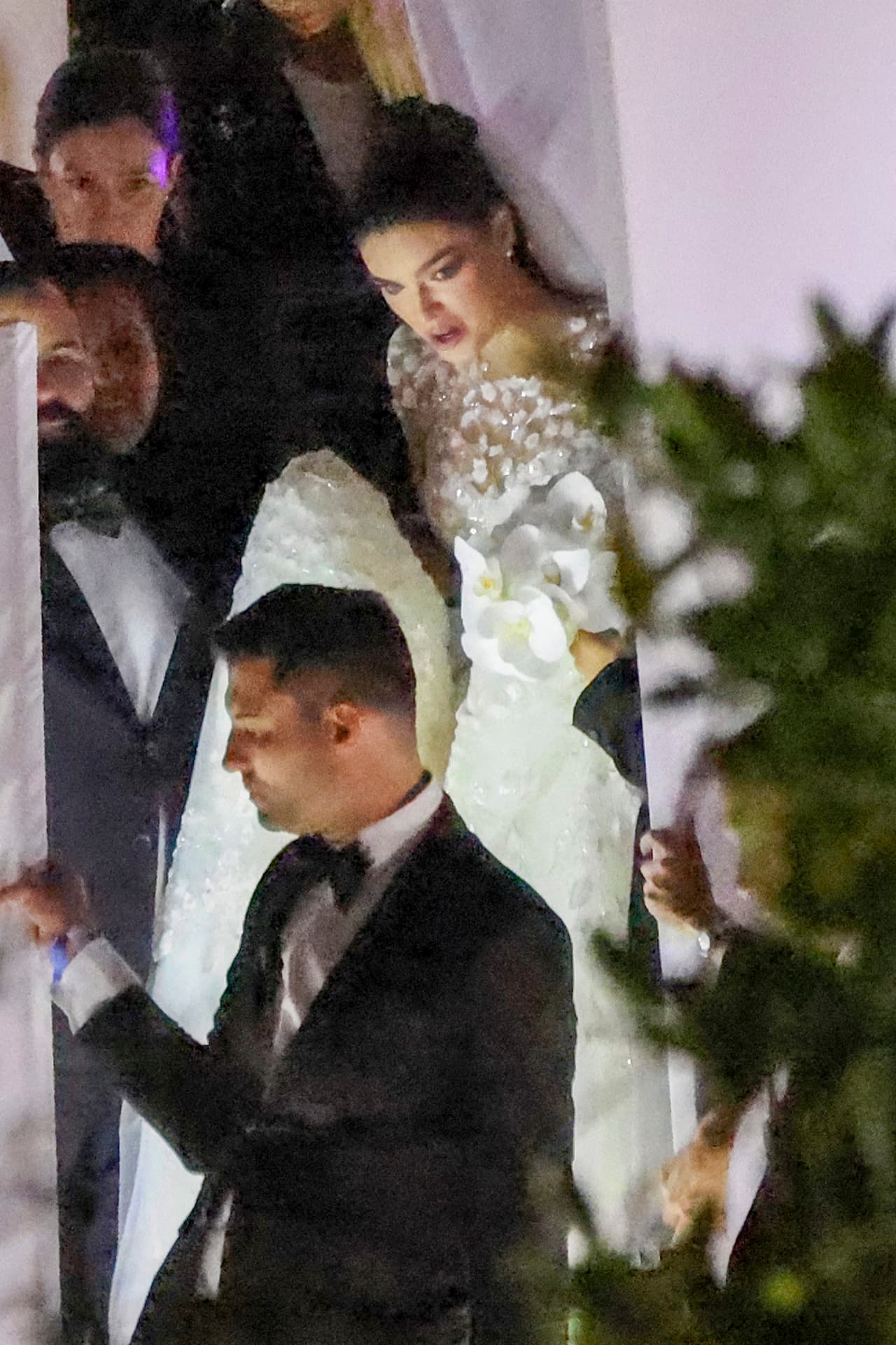 El enlace matrimonial fue cuidado en cada detalle y no escatimaron en gastos, pues según información de Despierta América, el evento 
<a href="https://www.univision.com/shows/despierta-america/marc-anthony-y-nadia-ferreira-la-millonaria-suma-que-habria-costado-la-llamada-boda-del-ano-video">habría costado poco más de un millón de dólares</a>.