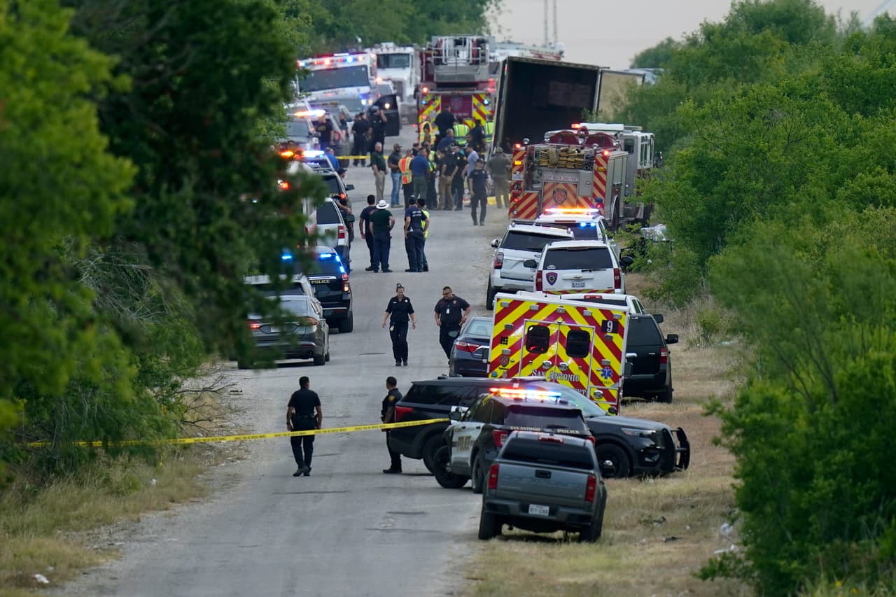 Por el momento, se cree que la causa de la muerte fue el 
<a href="https://www.univision.com/local/san-antonio-kwex/coyote-texas-migrantes-camion-san-antonio">hacinamiento y el calor</a>, pues en estos días, las temperaturas en San Antonio han superado los 100° Fahrenheit (38°C).
<br>