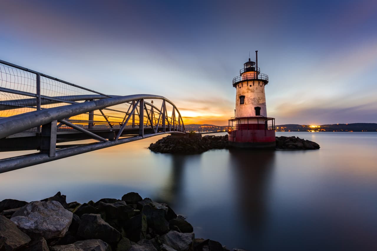 Los interesados pueden registrarse para las visitas a través del s
<a href="https://www.eventbrite.com/e/tarrytown-lighthouse-in-sleepy-hollow-tours-tickets-1291788567379?aff=oddtdtcreator">itio web de Eventbrite</a>. El faro se encuentra ubicado en Kingsland Point Park.