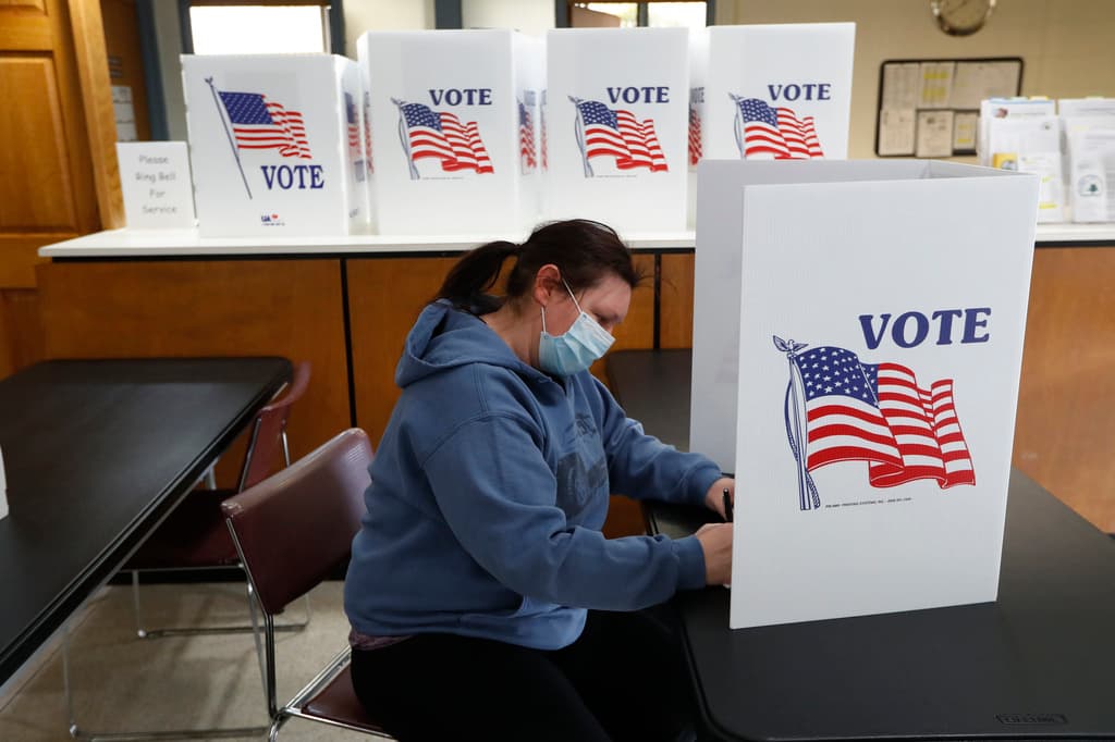 Primarias en Michigan: Trump vs Haley y Biden vs el voto protesta por Gaza, la campaña llega al primer gran estado péndulo