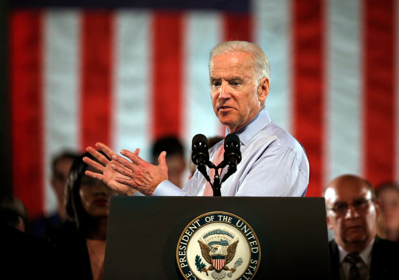 Para madre e hijo ha sido un sueño volver a tenerse frente a frente y darse un abrazo que alivia un poco el dolor de tanto tiempo, gracias a que la administración del presidente 
<a href="https://www.univision.com/temas/joe-biden">Joe Biden </a>
<b>ha puesto como prioridad reencontrar a más de 5,000 familias separadas por su antecesor. </b>
<br>