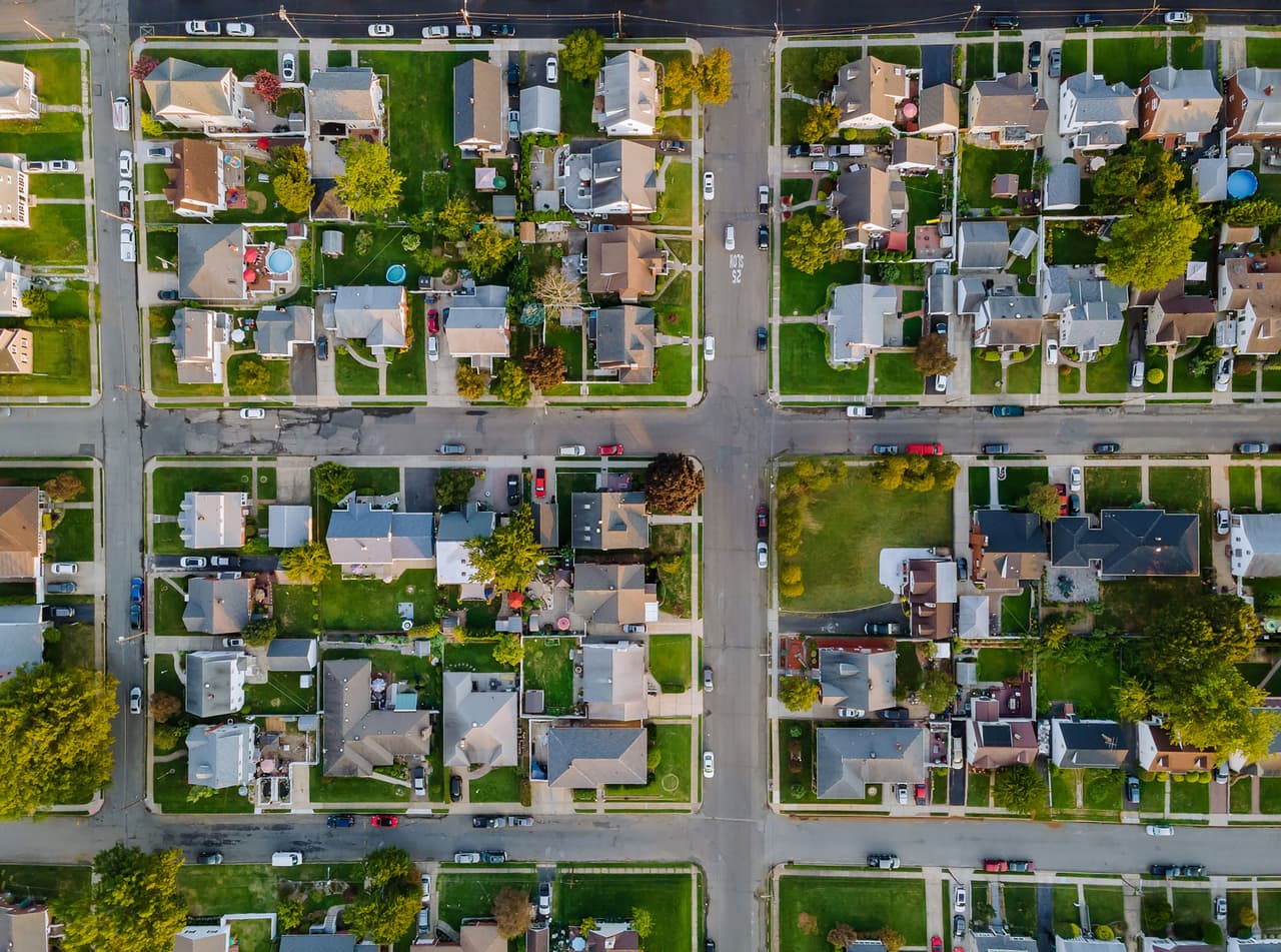 <b>Puesto 11. Área metropolitana de Cleveland y Elyria (Ohio)</b>
<br>
<br>Promedio de renta: 1,352 dólares.
<br>
<br>Aumento de diciembre de 2020 a diciembre de 2021: +16.9%.
<br>
<br>En la etapa inicial de la pandemia el precio de la renta había experimentado una ligera disminución, pero se disparó a mediados de 2021 cuando la economía comenzó a abrirse.
<br>