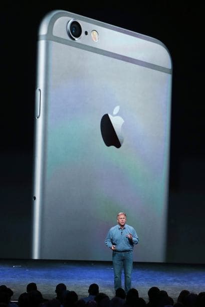 El smartphone de Apple cambia, así, por tercera vez de tamaño.