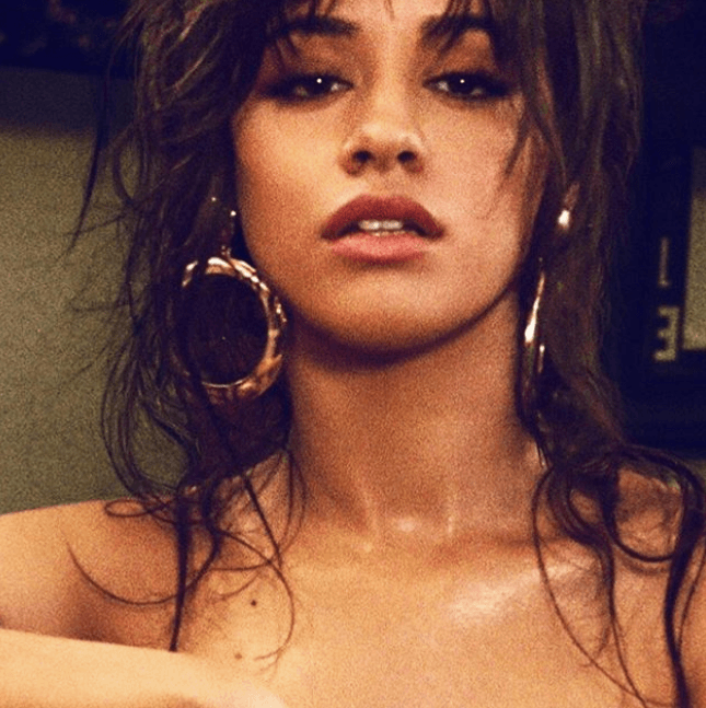 Junto con Ally Brooke, Normani Kordei, Dinah Jane y Lauren Jauregui, la cantante logró el tercer lugar en la segunda temporada de ‘The X Factor’, en el 2012.