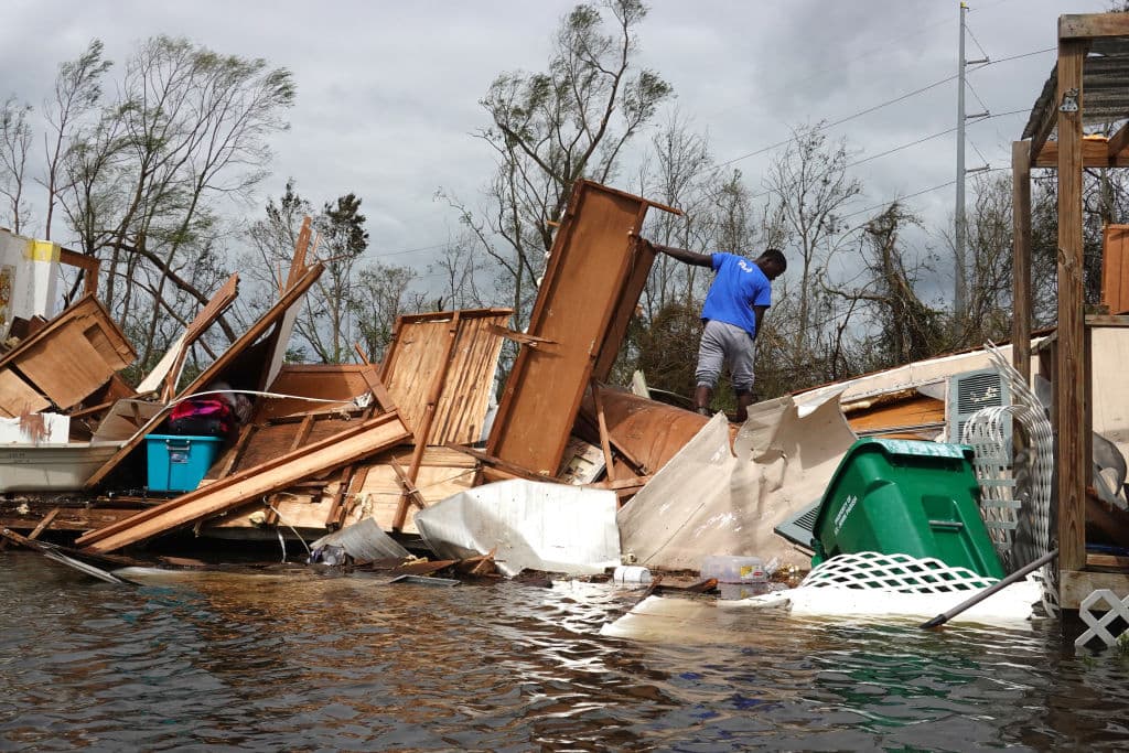 Al menos 4 muertos deja Ida, que golpeó duro el sur de EEUU, pero no fue otro Katrina
