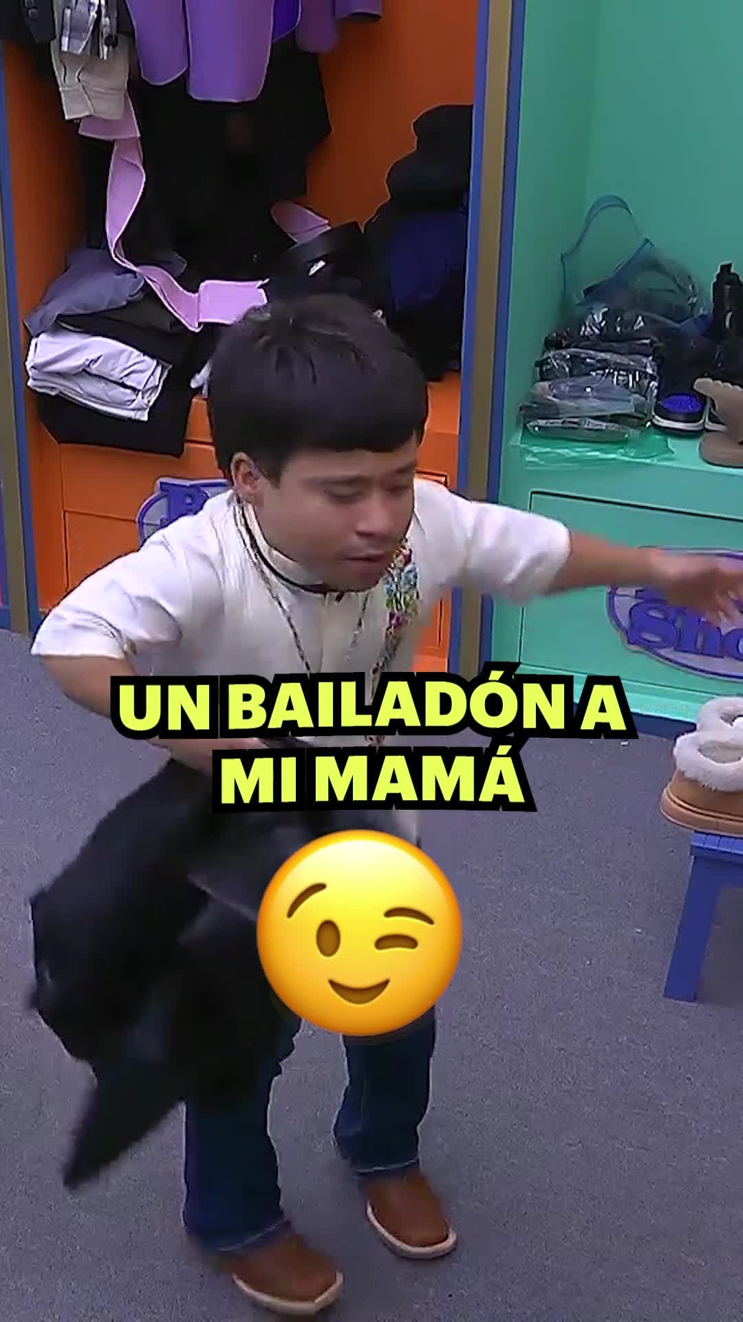 POV: ¡Cuando se acerca las fiesta del pueblo y te conviertes en Sergio el Bailador!