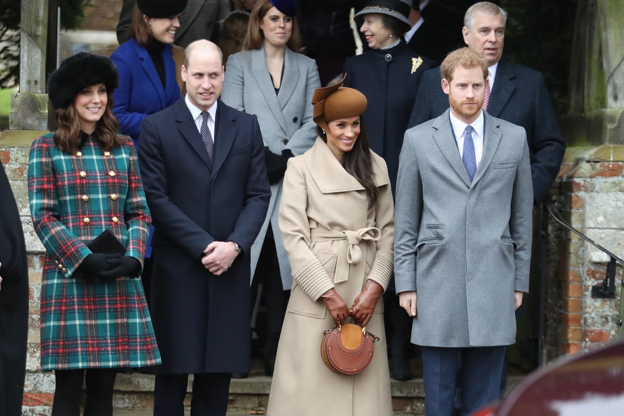 Tim Vincent reveló que la “sugerencia” de que la verdadera “ruptura” era entre Wlliam y Harry y no entre Meghan y Kate, provino de uno de los invitados al programa que está muy “bien ubicado” en la familia real.
<br>