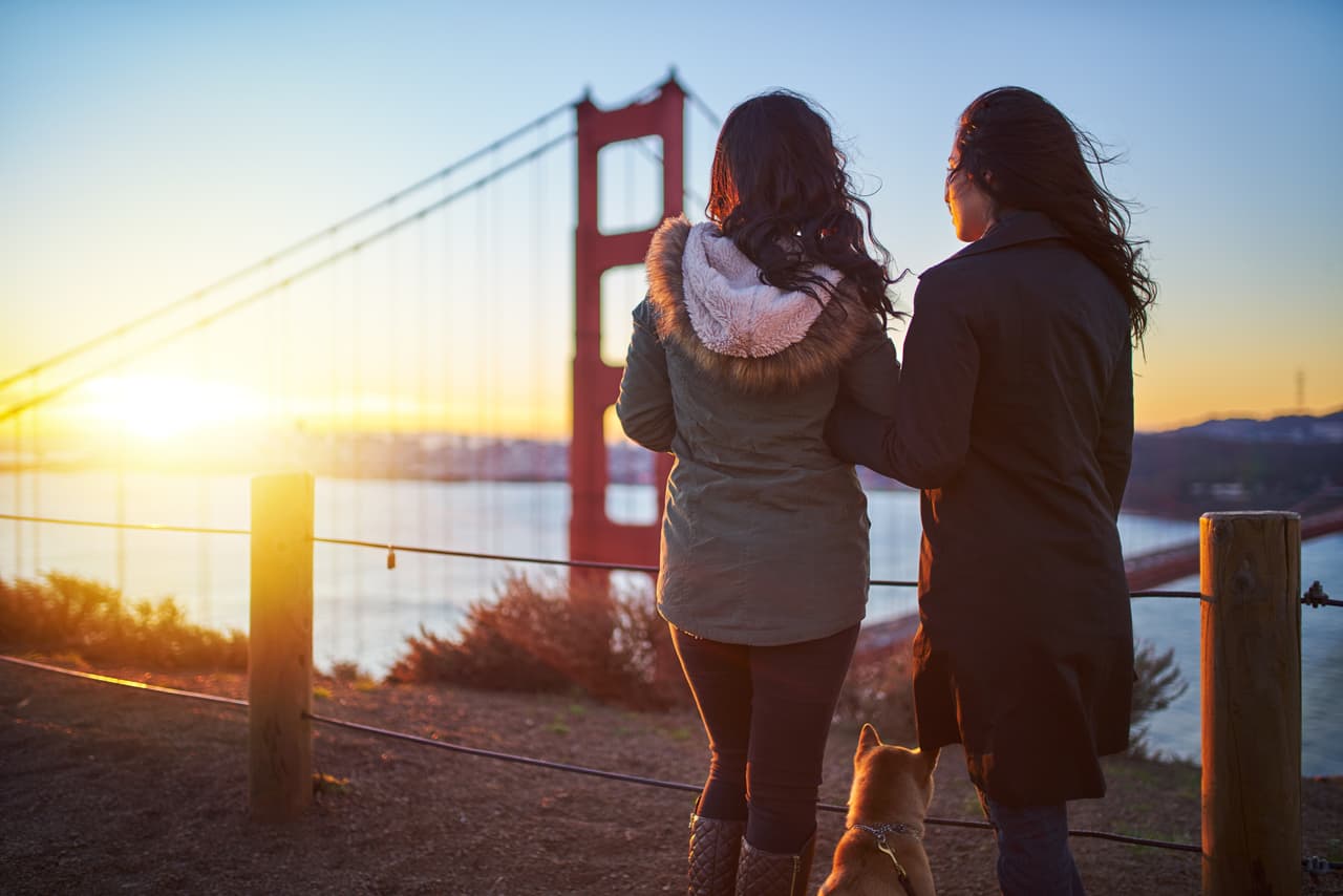 <b>Puesto 15. San Francisco, California (52.03 puntos)</b>
<br>
<br>Instalaciones recreativas y de entretenimiento: puesto 3. 
<br>
<br>Costos: puesto 99 (casi la peor de todas las ciudades analizadas en el estudio, la peor es Nueva York).
<br>
<br>Calidad de los parques: puesto 6.
<br>
<br>Clima: puesto 49.
<br>
<br>El portal de análisis estadístico Wallethub 
<a href="https://wallethub.com/edu/best-worst-cities-for-recreation/5144"><u>comparó los datos de las 100 ciudades más pobladas</u></a> de Estados Unidos en cuatro dimensiones clave: las instalaciones recreativas y de entretenimiento, los costos, la calidad de los parques y el clima. 
<br>
<br>El estudio analizó 48 métricas relevantes, cada una calificada en una escala de 100 puntos que luego se promedió para conseguir el puntaje final.
<br>
