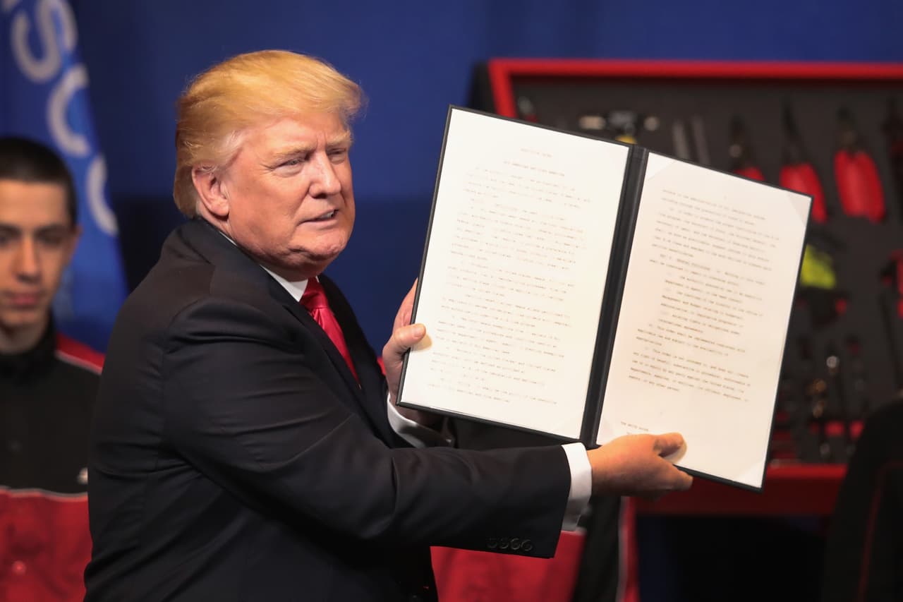 El gobierno de Trump propone una nueva regla para las visas H-1B basada en méritos