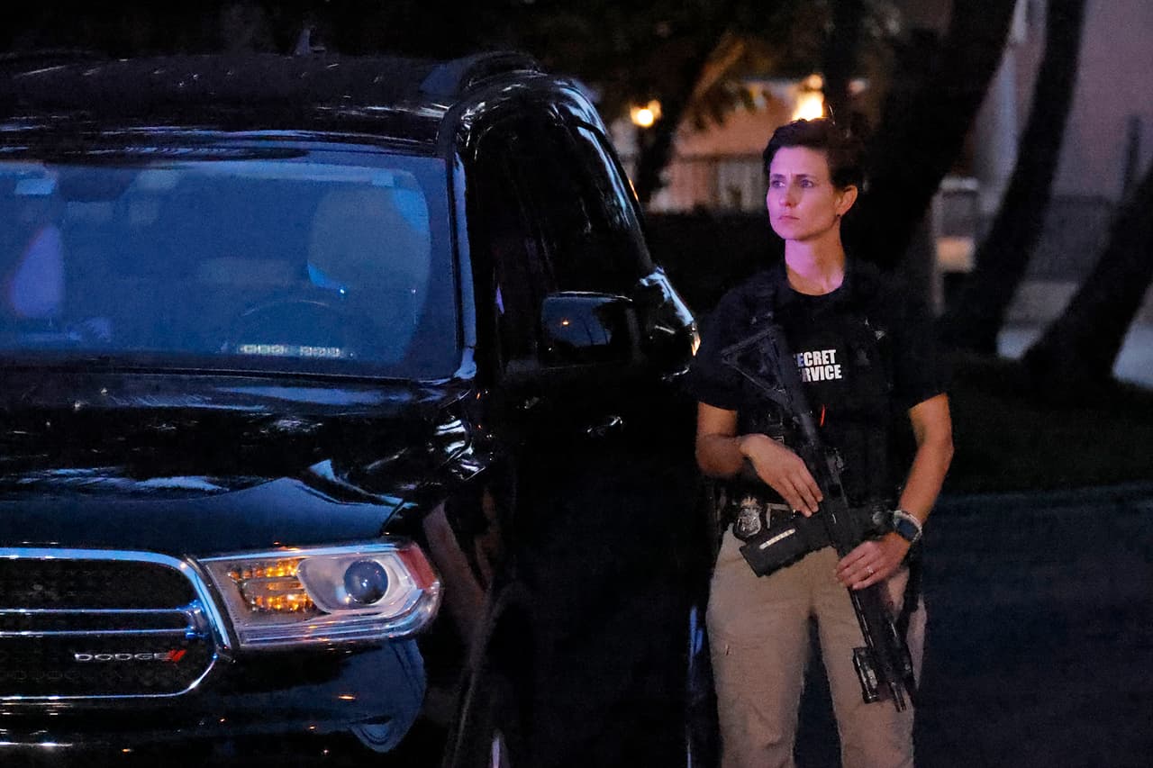 Espionaje, obstrucción a la justicia y destrucción de documentos: las sospechas que llevaron al FBI a allanar la casa de Trump