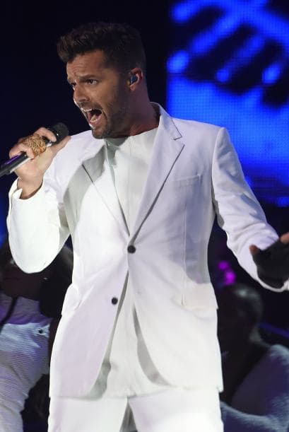 <h2 class="cms-H2-H2">Ricky Martin, Premio Lo Nuestro a la Excelencia 2004</h2>
<br>
<b>Ricky Martin</b> recibió el Premio a la Excelencia en 2004, en uno de los mejores momentos de su carrera.
