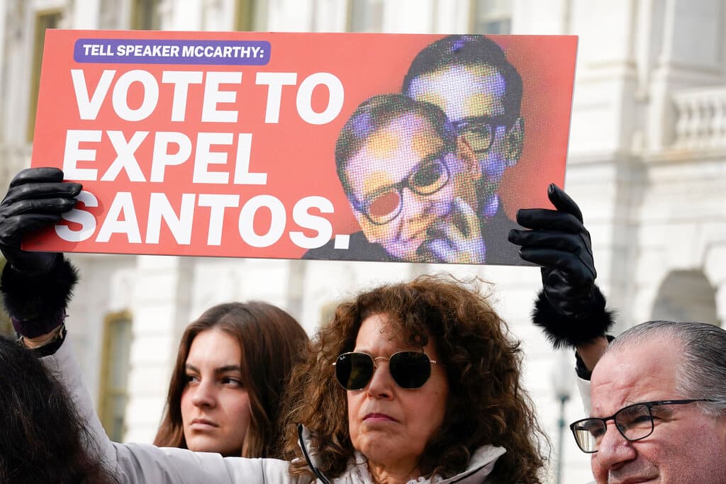 El congresista George Santos reconoce que ha sido "un terrible mentiroso", pero justifica otra vez sus falsedades: "quería ser aceptado" 
