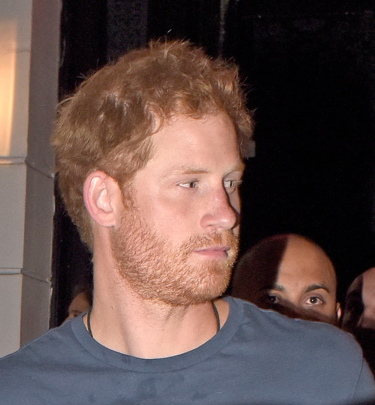 Tras el anuncio, también se dio a conocer que esta primavera cambiará la forma en que tanto 
<b>el príncipe Harry como Meghan Markle</b> 
<b><a href="https://www.univision.com/famosos/el-principe-harry-y-meghan-markle-anuncian-que-su-relacion-actual-con-la-prensa-tiene-los-dias-contados-fotos">se comunican a través de los medios tradicionales y digitales</a></b>.